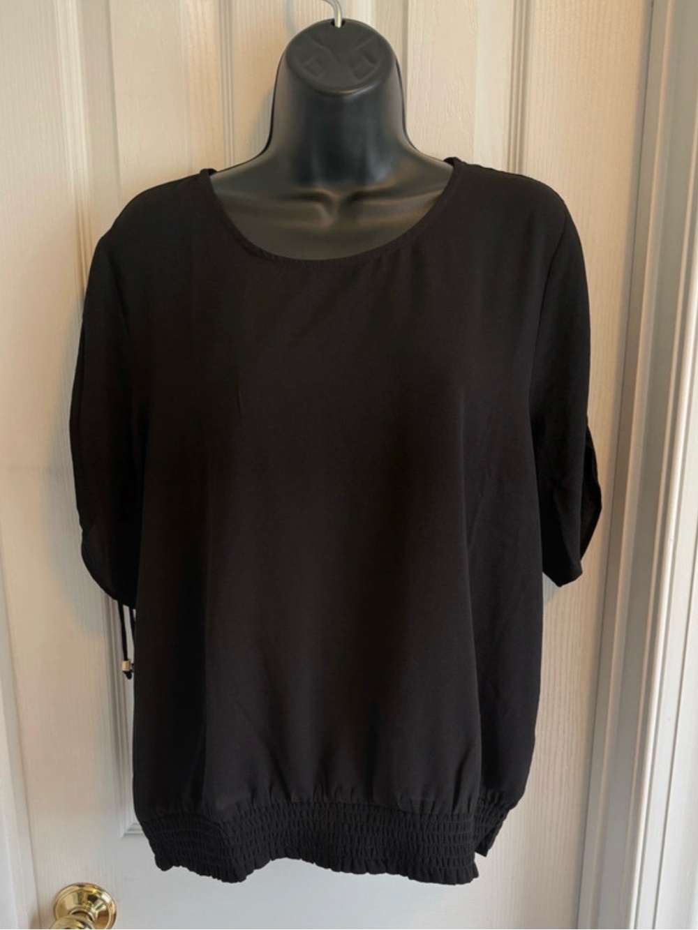 Michael Kors Black Blouse Short Sleeve With Arm Cinch Strings Classic Scoop Neck